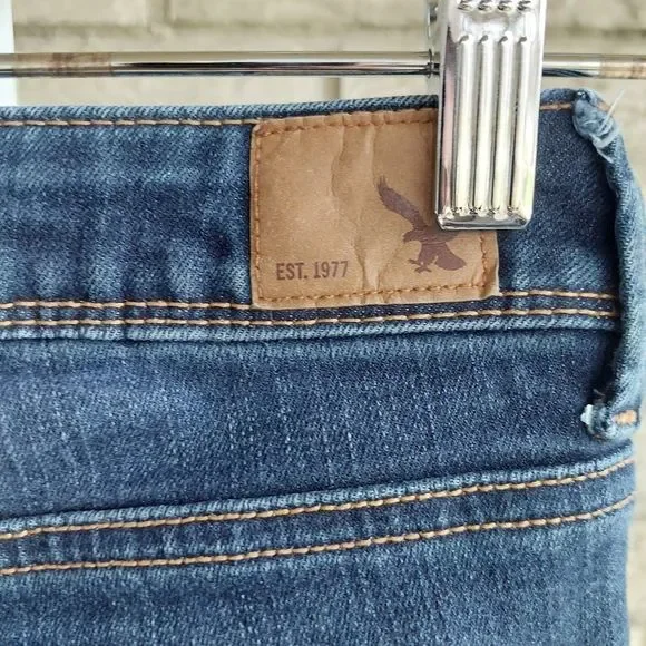 American Eagle Outfitters Dark/Medium Wash Super Skinny Denim Jeans 4 EUC - Picture 3 of 5